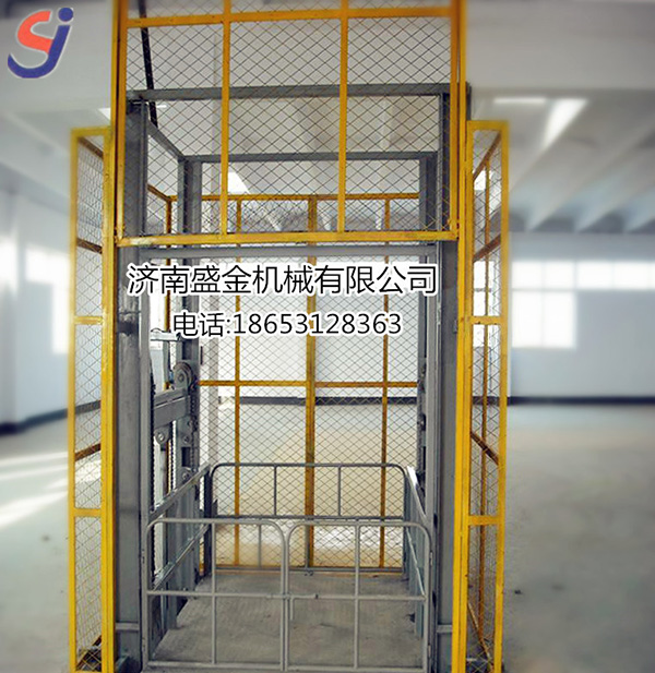 使用防爆導(dǎo)軌式升降機(jī)的好處 發(fā)布時間:2017-11-11 16:13:40 來源:濟(jì)南盛金升降平臺機(jī)械有限公司 點擊:49 使用防爆導(dǎo)軌升降機(jī)的好處 從近幾年的防爆導(dǎo)軌式升降(圖3) \